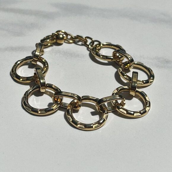 New! “Francesca” Gold Statement Circle Bracelet - Picture 1 of 6
